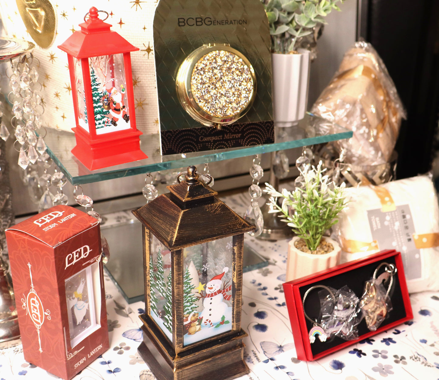 Cozy Duo Décor Gift Basket - She and Her edition
