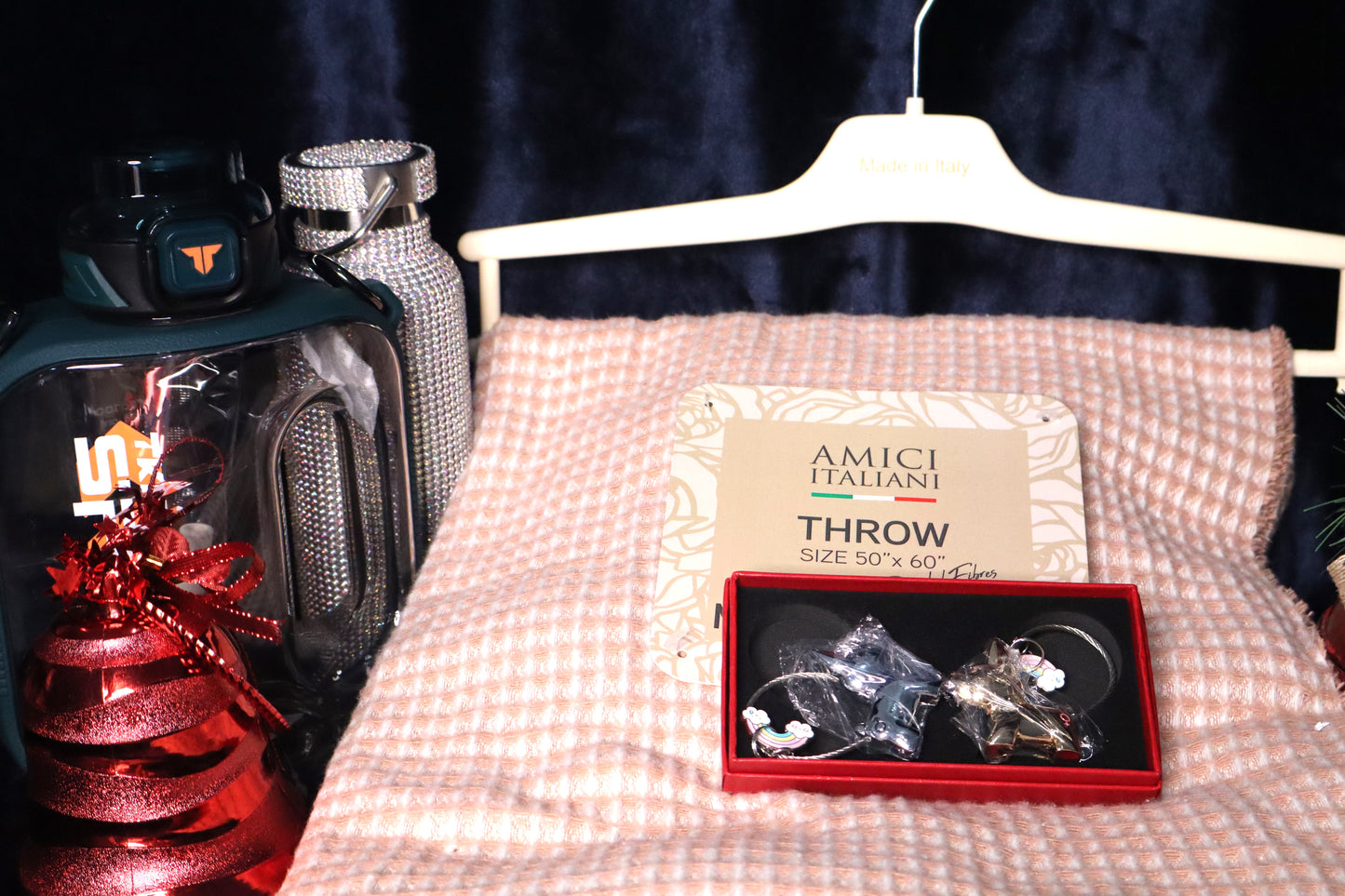 Glam & Sport Water Duo Italy Gift Basket