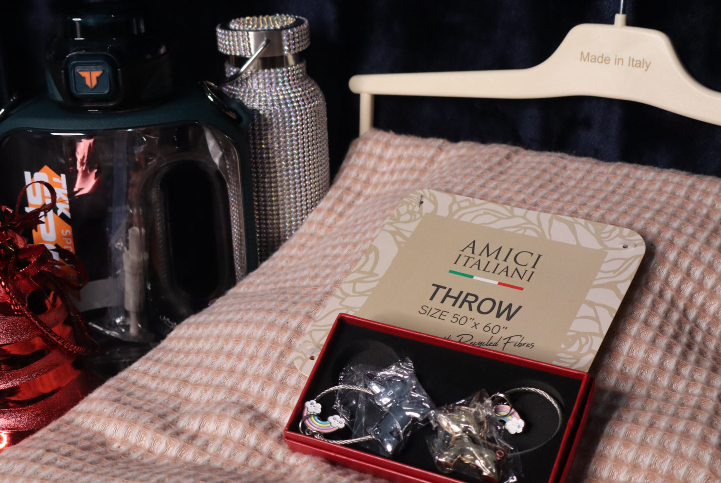 Glam & Sport Water Duo Italy Gift Basket