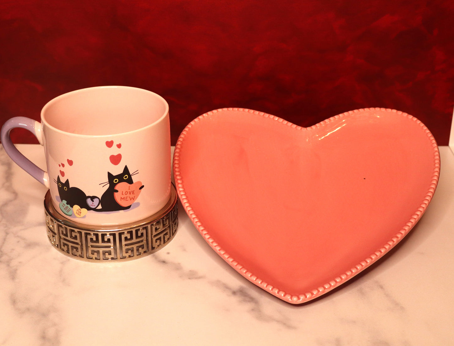 Cat Love & Charm Gift Basket