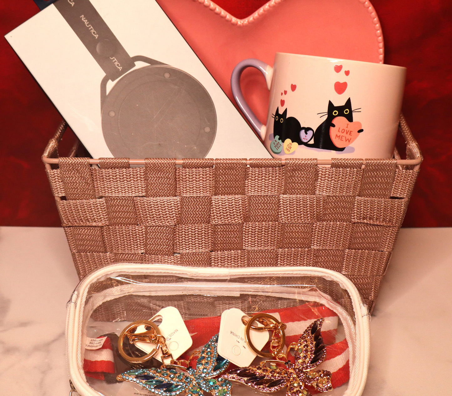 Cat Love & Charm Gift Basket