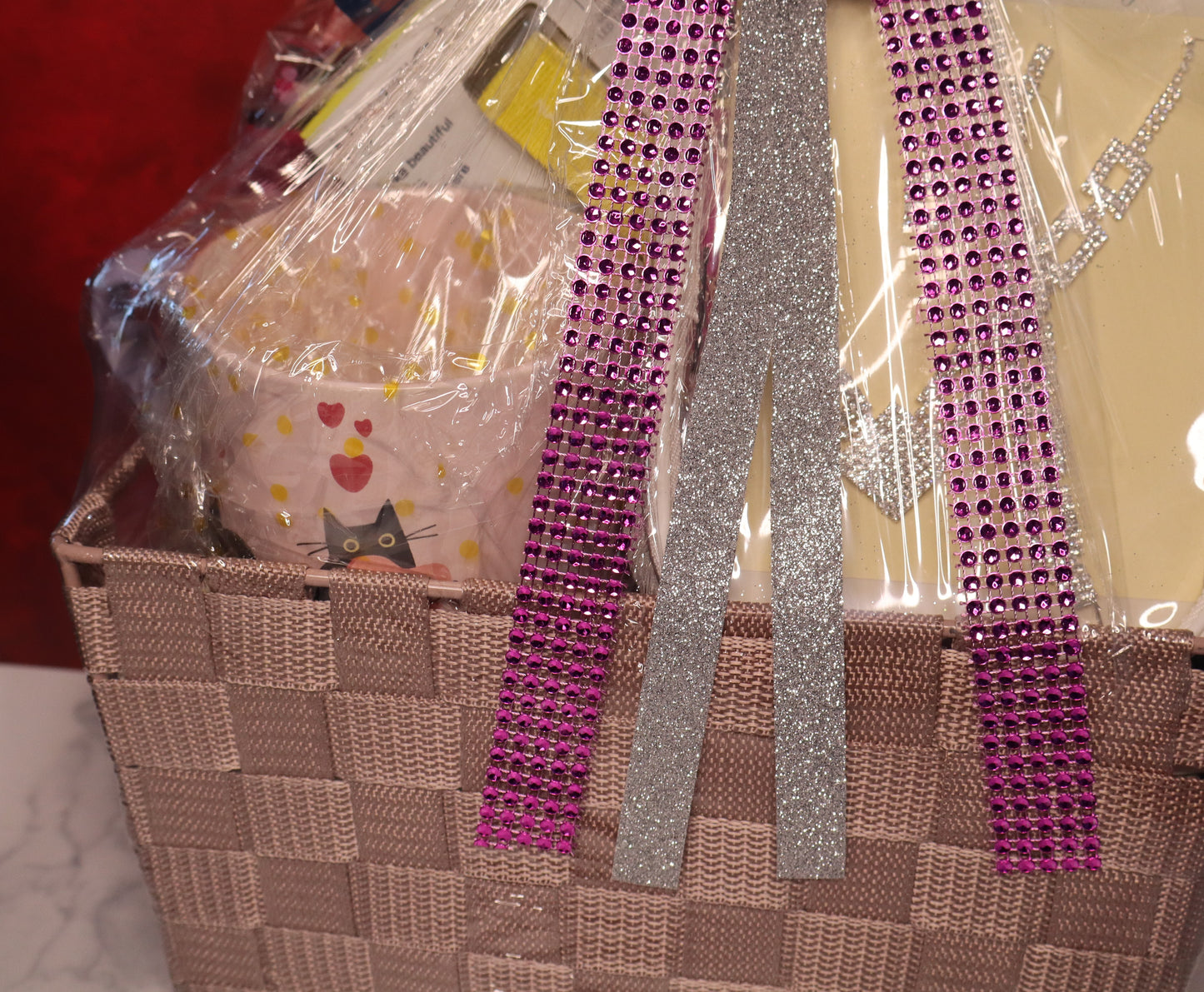Cat Love & Charm Gift Basket
