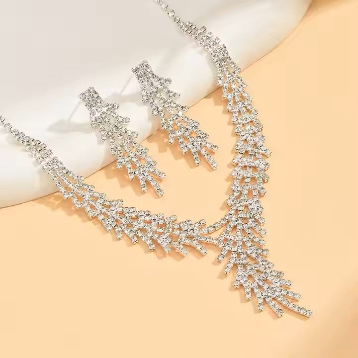 Fashion Bright Diamonds Jewlery Set