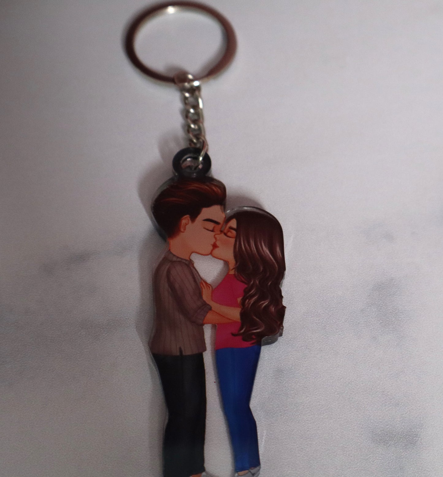 White Lovers Kissing Keychain