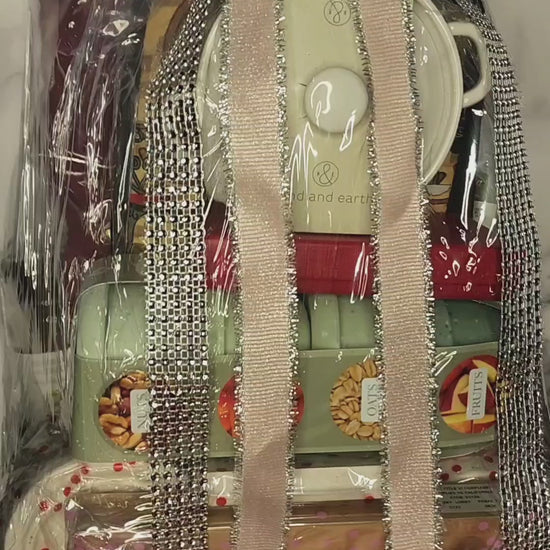 New Beginnings: Cooking & Love Basket